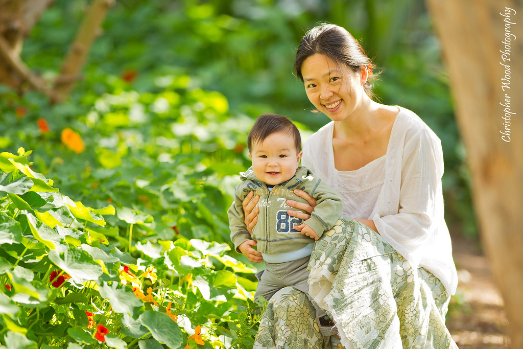 IMAGE: http://christopherwood.smugmug.com/photos/i-5FFpZbr/0/XL/i-5FFpZbr-XL.jpg